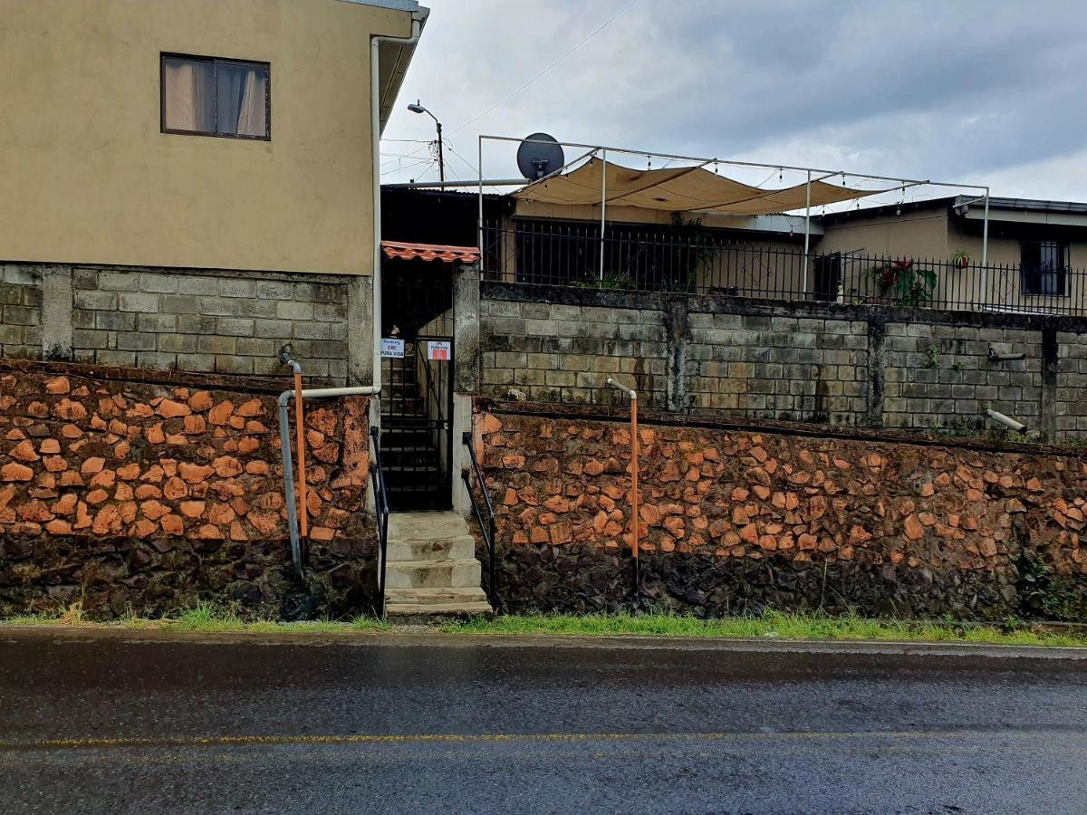 Crc Apartment Near Airport 5Min No Parking Rio Segundo Exterior photo